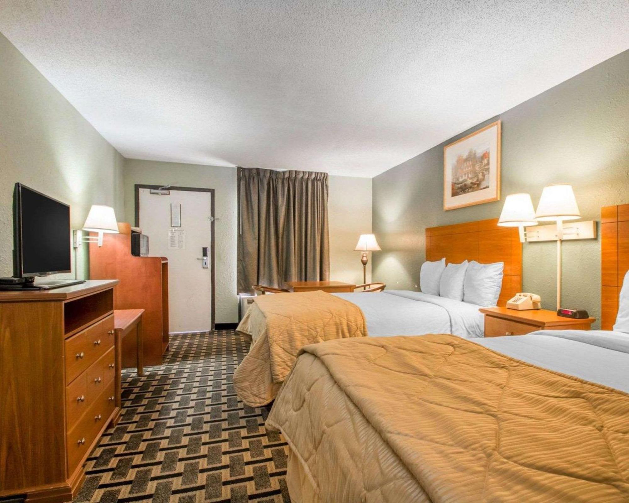Quality Inn & Suites Ridgeland Exterior photo