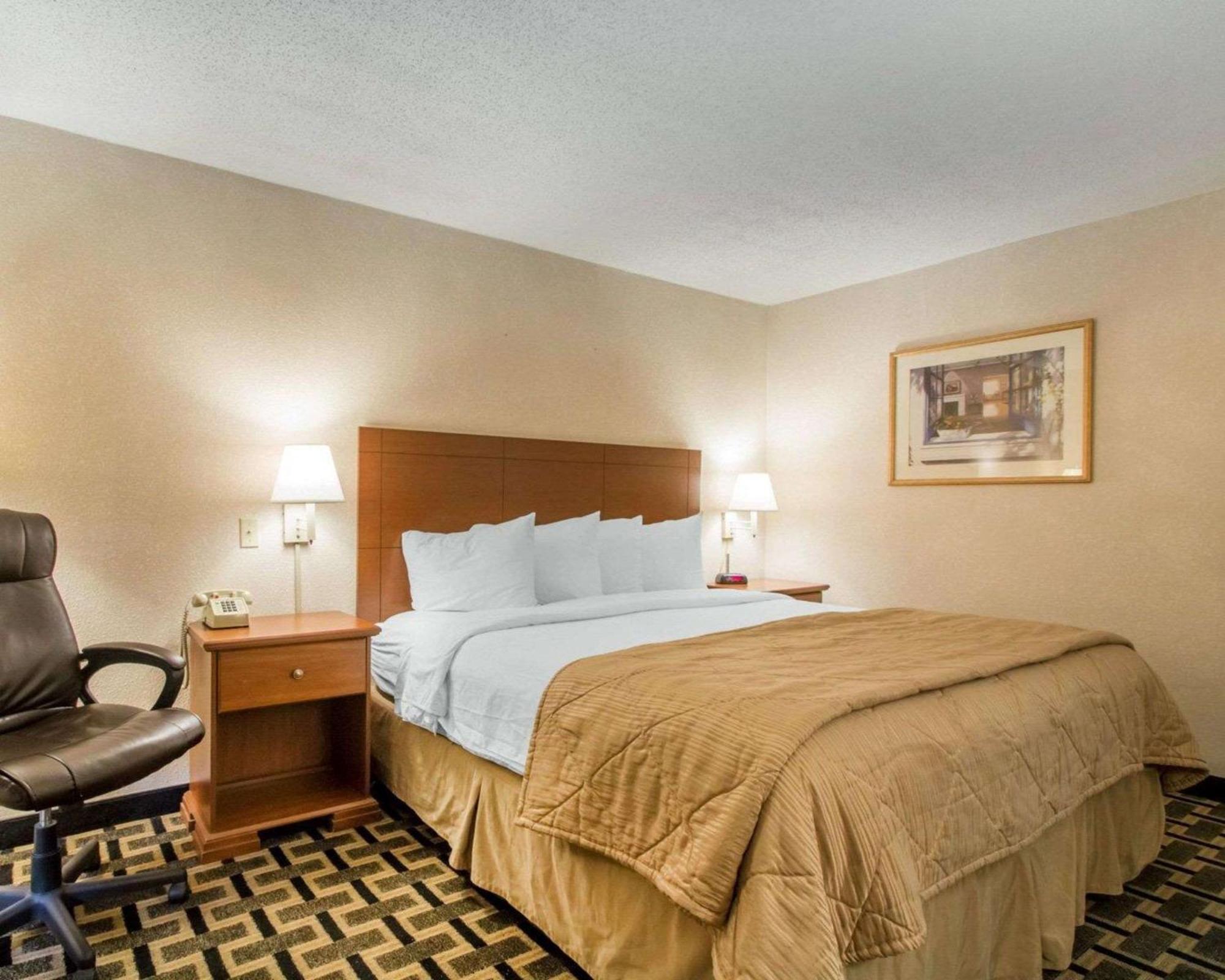 Quality Inn & Suites Ridgeland Exterior photo